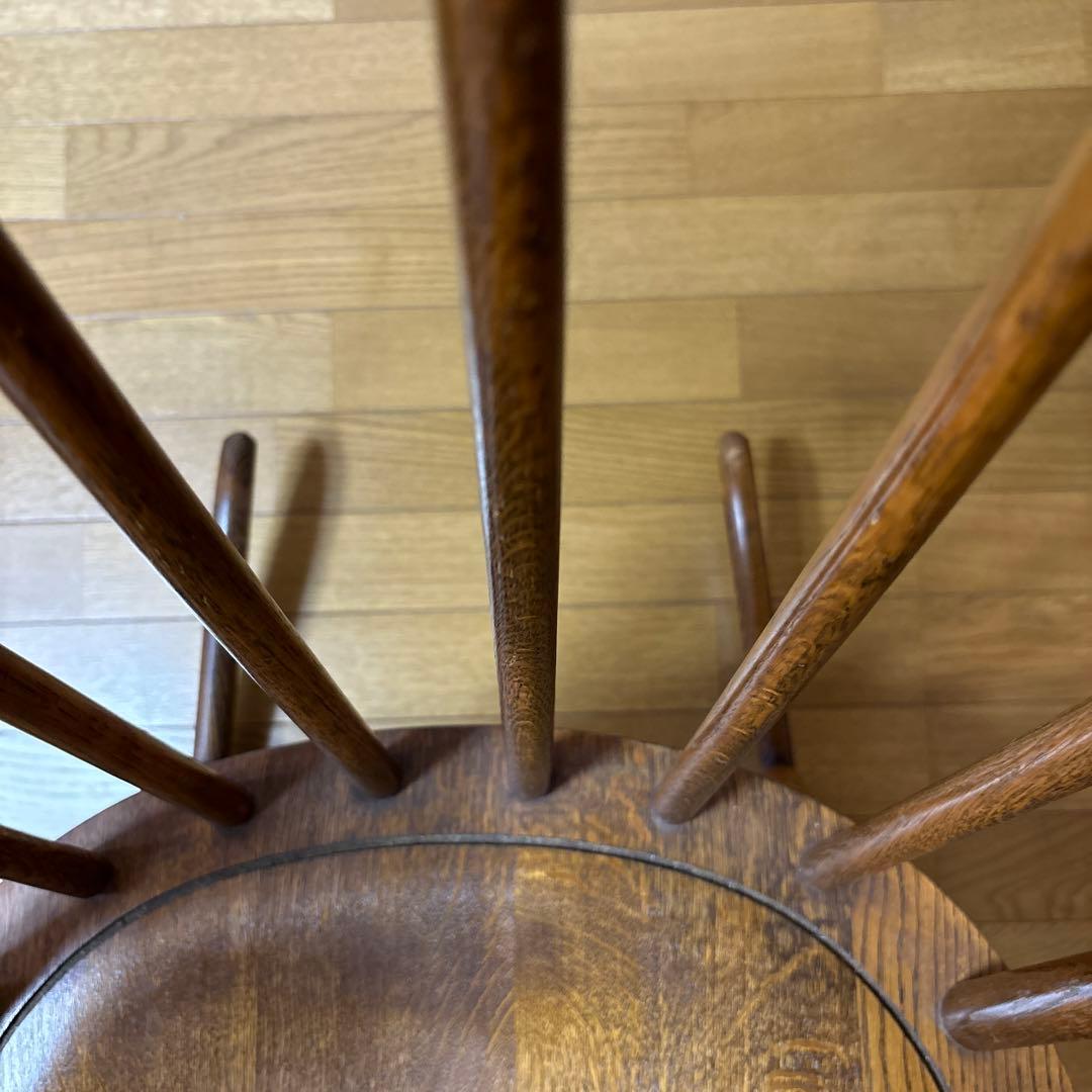 キツツキマークのロッキングチェア　by 飛騨産業