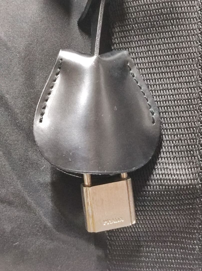 美品 PRADA ブラック ボストンバッグ