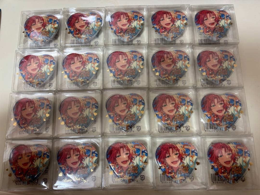 あんスタ　ホワイトデー　ハート缶バッジ　月永レオ