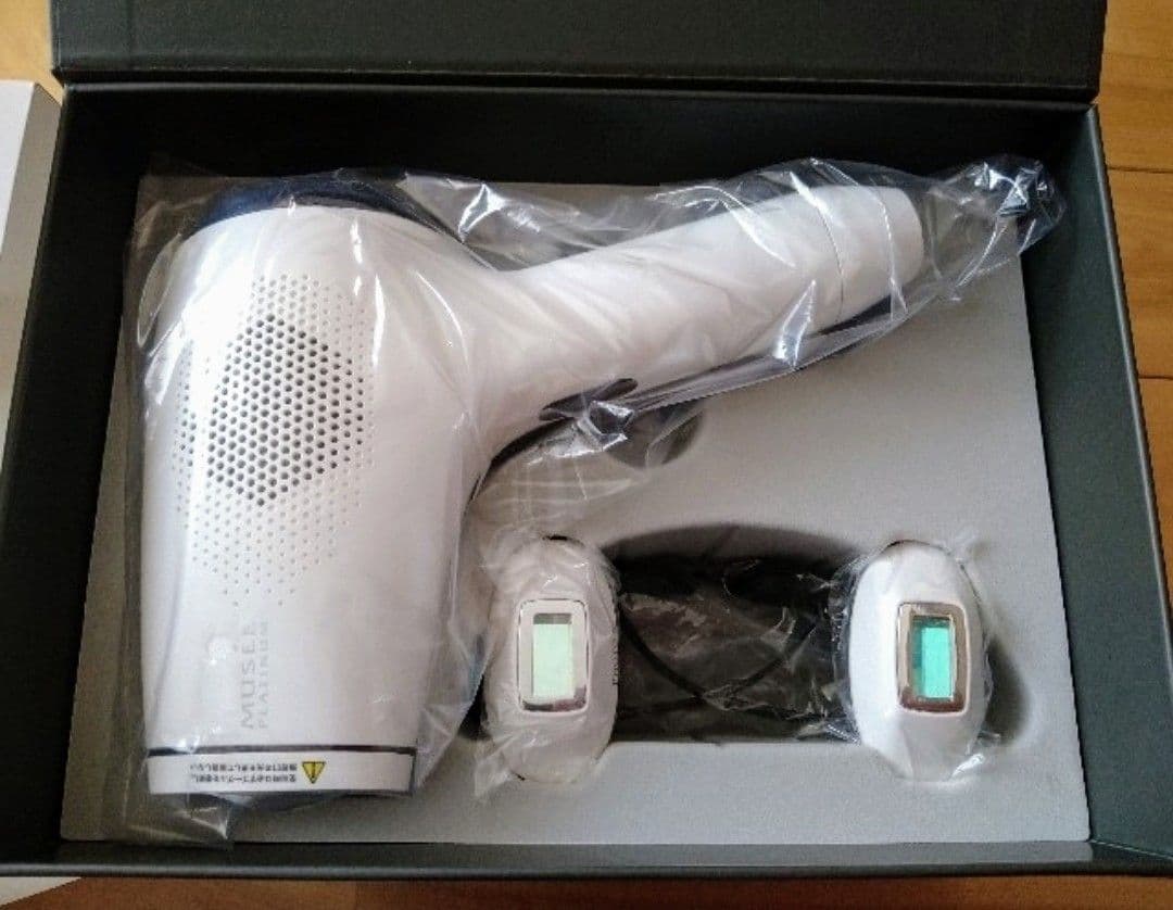 S.S.C.エピフォトスキンケアプロ家庭用光美容器