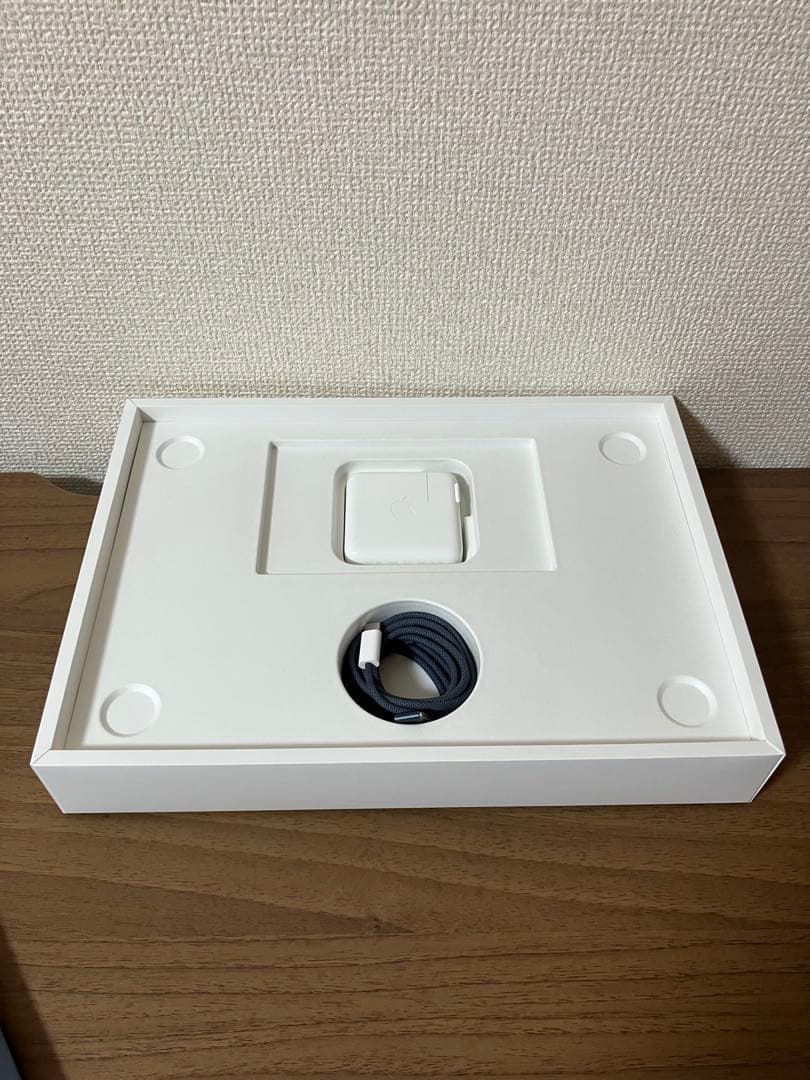 MacBook Air M4 13インチ ミッドナイト 24GB 1TB