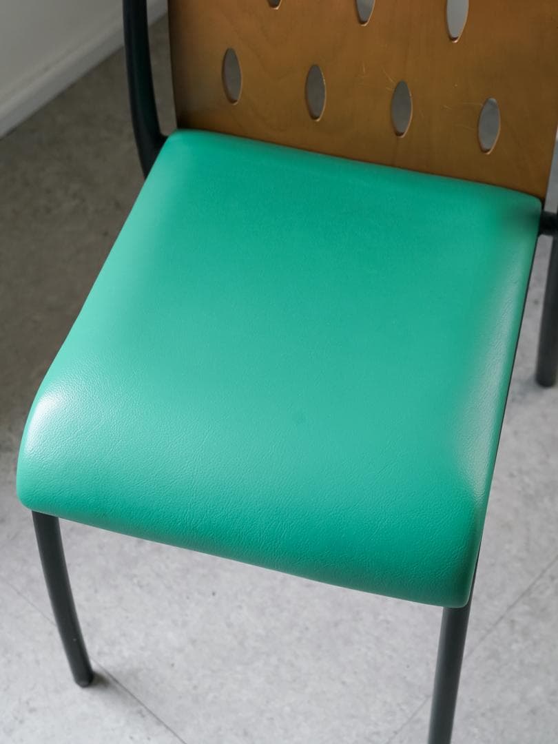 廃盤 \"CRES\" vintage チェア 2脚 レトロ ポストモダン