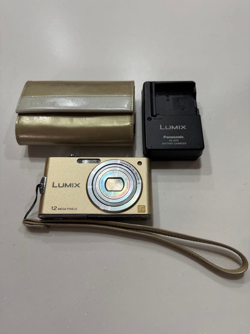 Panasonic LUMIX デジタルカメラ　DMC-FX60