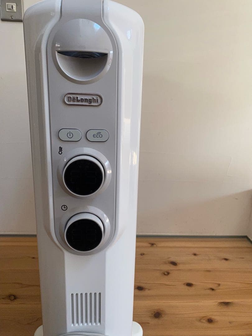 超美品！デロンギオイルヒーター‪◎DeLonghi RHJ35M1015-LG