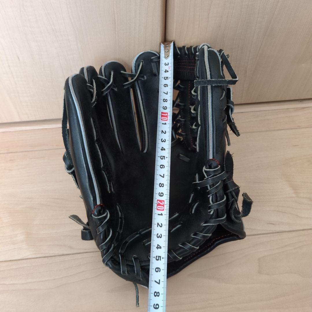 Under Armour 硬式用グローブ 　ジュニア用(左利き)