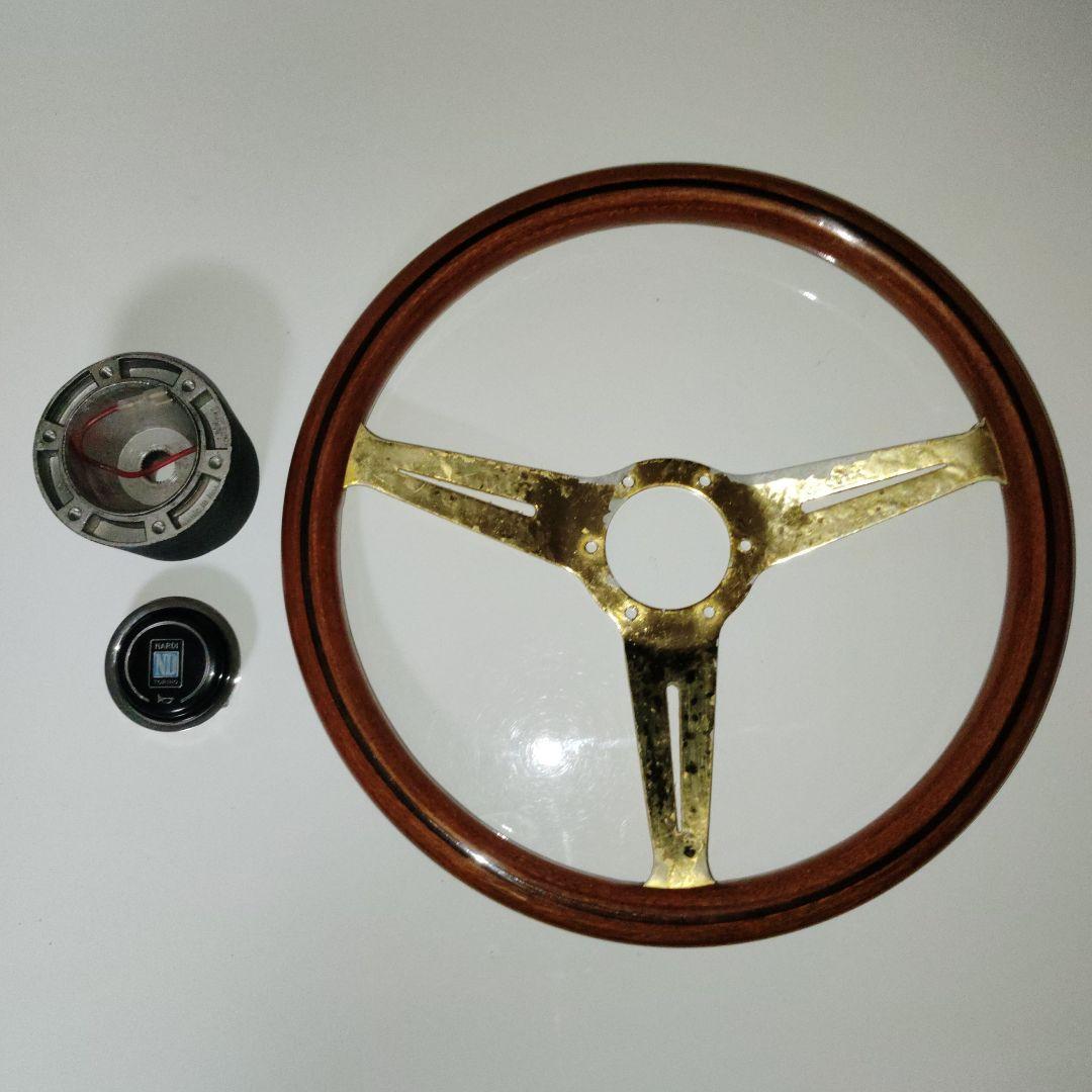 こ*ふ様 値下げNardi クラシックステアリングホイール ウッド 3本スポーク