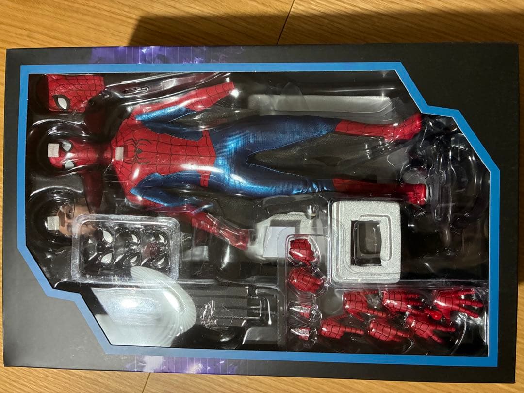 スパイダーマン 新赤青スーツ デラックス版 MMS680欠損あり