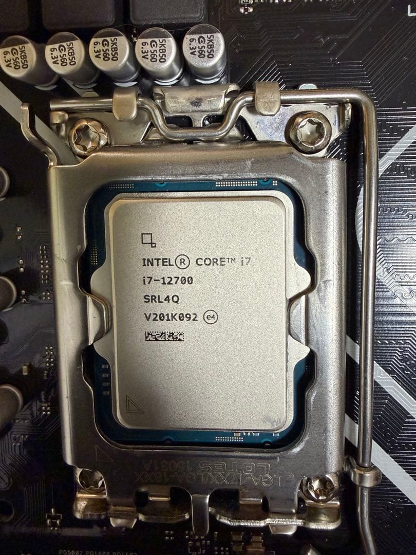 マザーボード PRIME H670-PLUS D4 + intel Core i7-12700