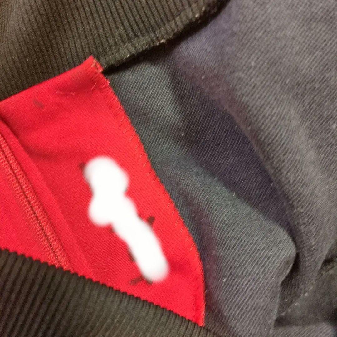 アディダス　トラックジャケット　デサント