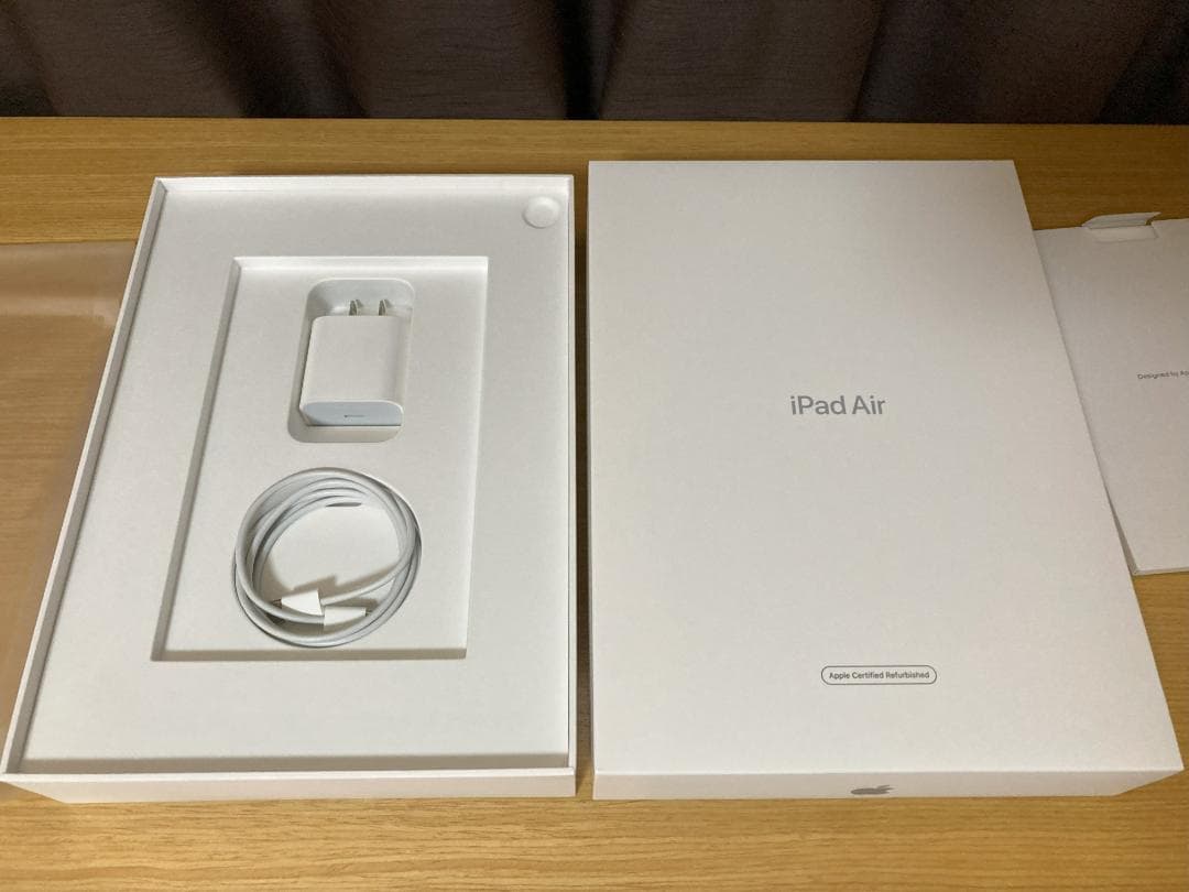 ゴ*ン様 B*h様 【極美品】iPad Air (第4世代) Wi-Fi 64G