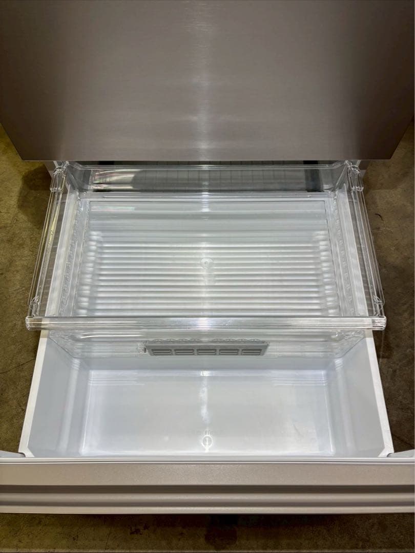 【展示品】Panasonic6ドア冷蔵庫 NR-F55HY2 2025年551L