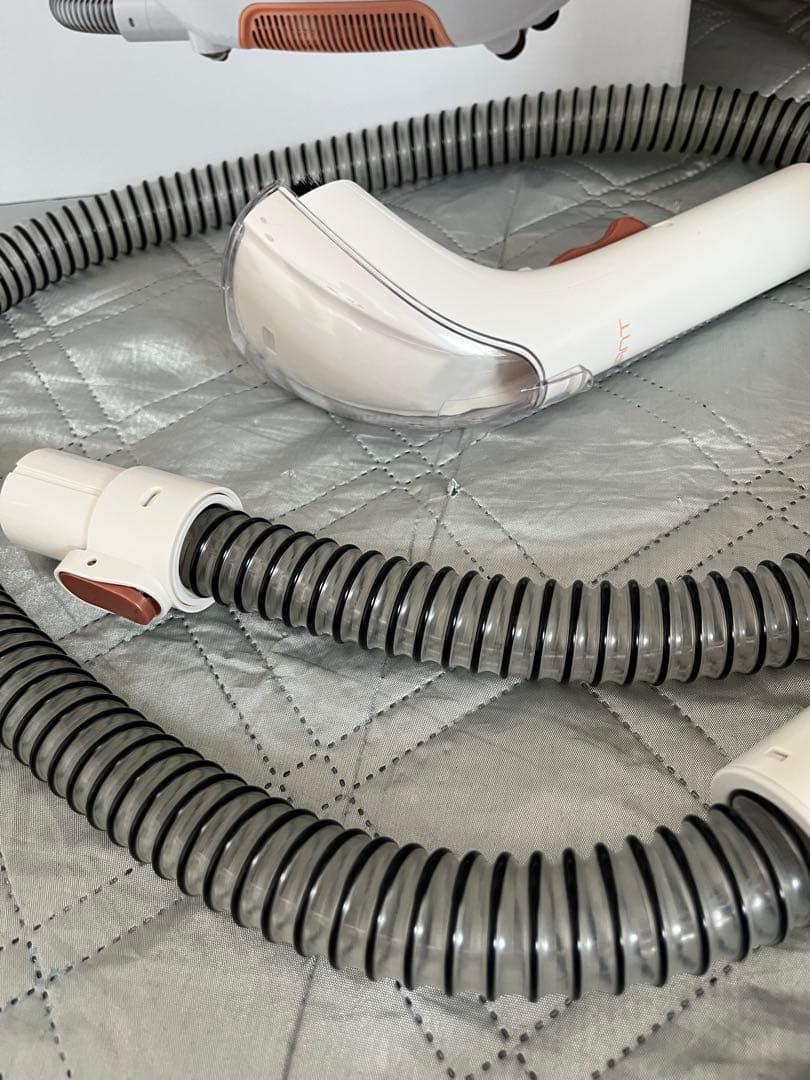 【値下げ】　UWANT カーペットクリーナー　B100-J