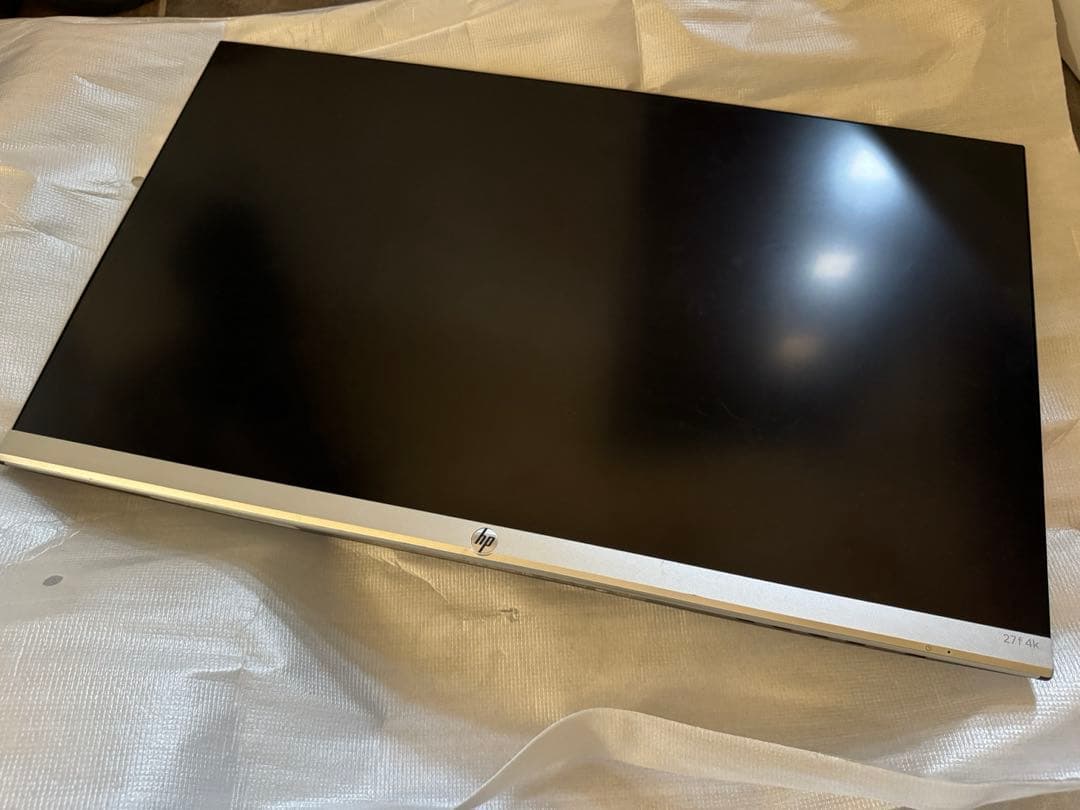 HP 27f 4K UHD 27インチ　ディスプレイ　モニター