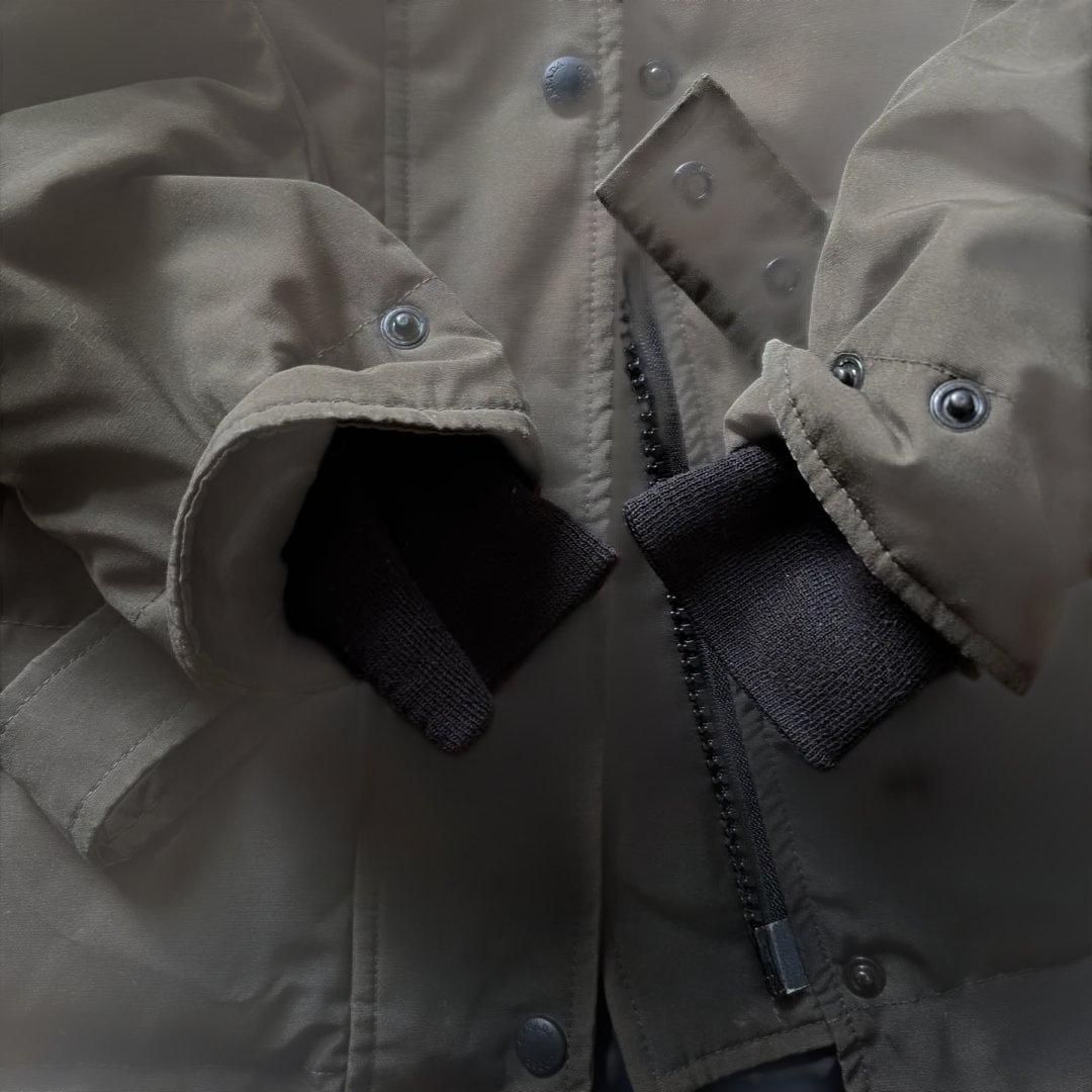 美品　カナダグース ダウンコート S カーキ コヨーテファー カナダ製 正規品