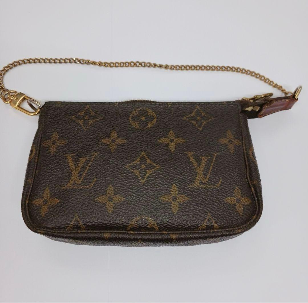 ルイヴィトン アクセソワール　ミニポシェット！