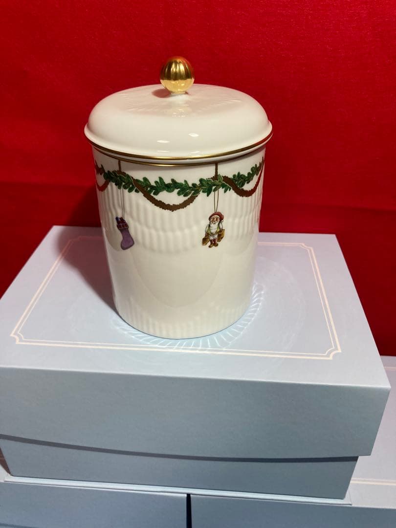 ロイヤルコペンハーゲン クッキージャー スターフルーテッド クリスマス