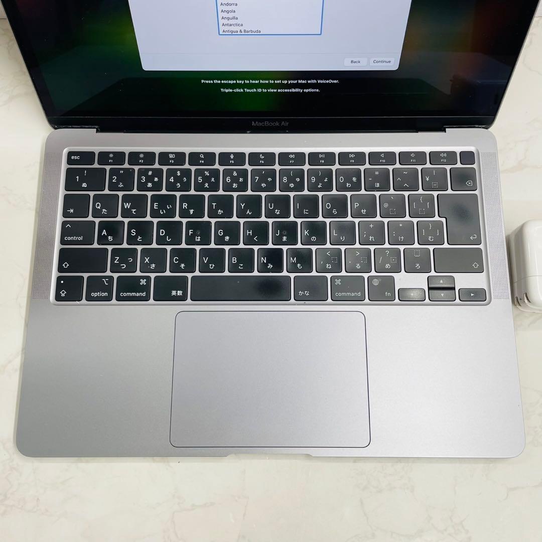 Macbook air M1 13インチ 16GB 256GB 充放電111回