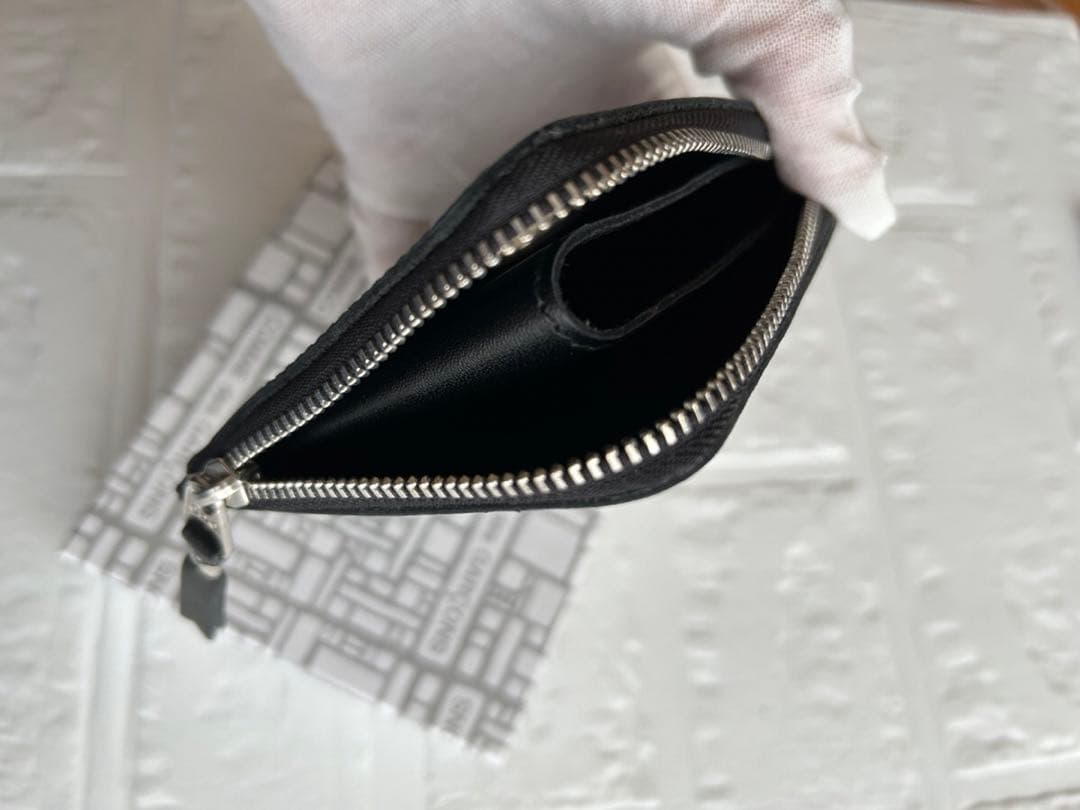 コムデギャルソン アイレット 財布