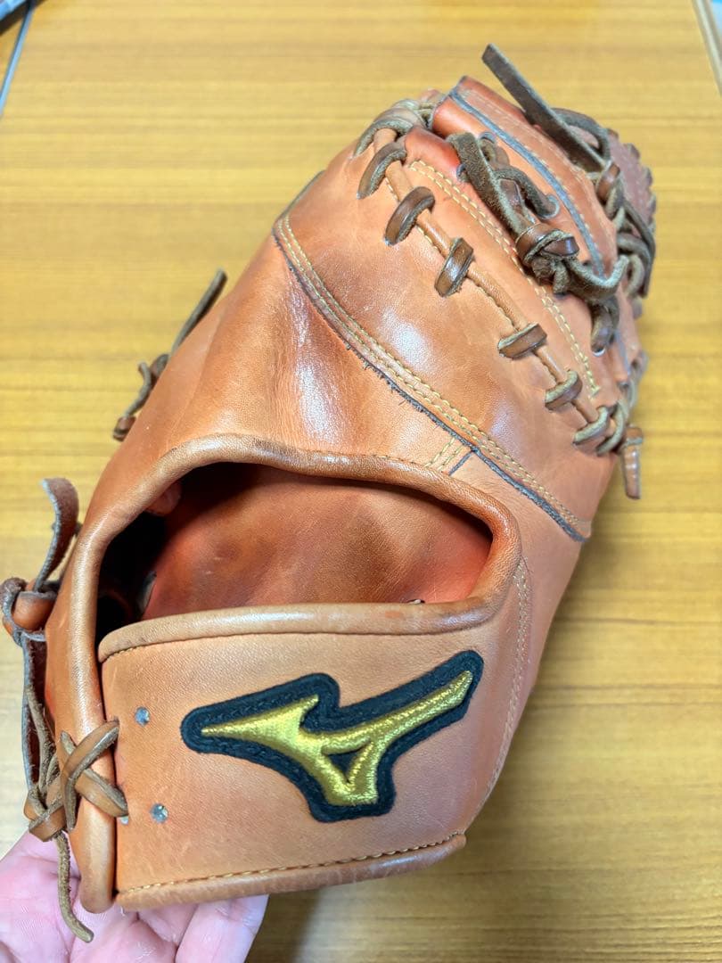 Mizuno Pro 硬式グローブ 右投げファーストミット　赤