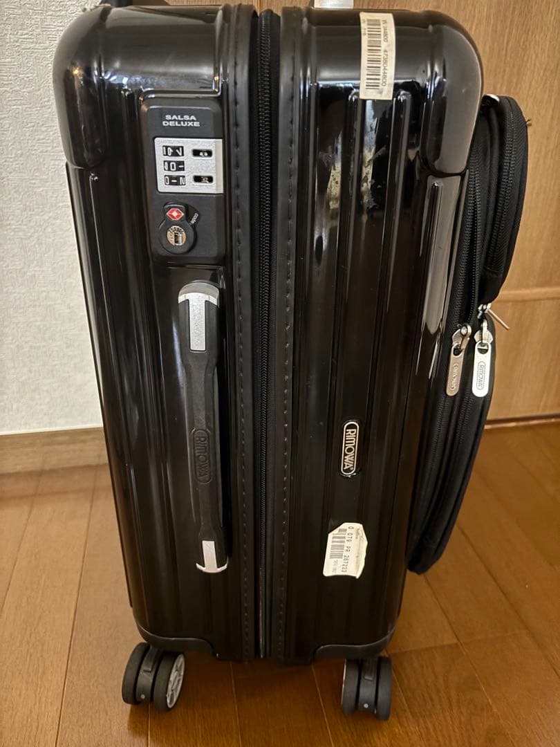 Rimowa SALSA DELUXE ハイブリッド4輪