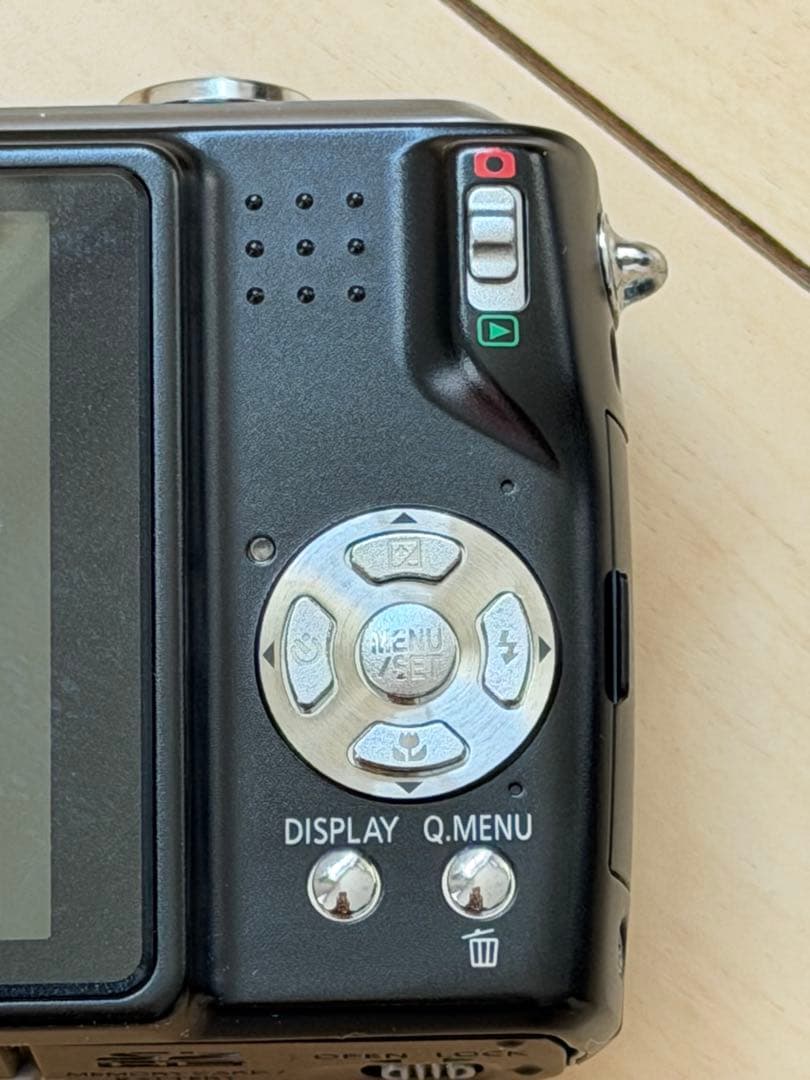 動作確認済 Panasonic LUMIX DMC-TZ5 ブラック