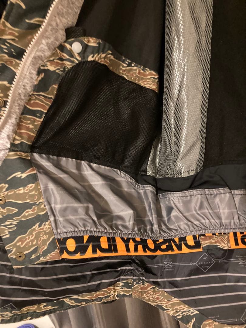 スノボ　ウェア　上下セット定価35,000+24,000