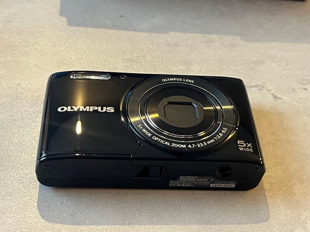 【OLYMPUS STYLUS VG-180 Black】 オリンパス　デジカメ