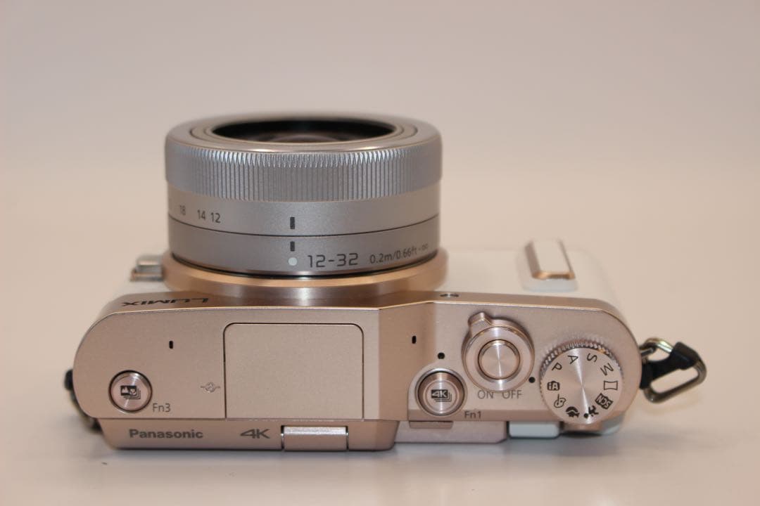 ★ショット数310回新品級★ LUMIX DC-GF10 レンズキット