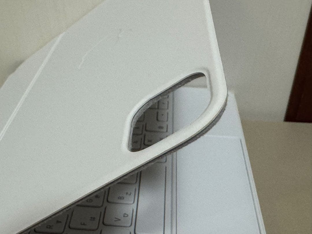 iPadPro 11インチ Magic keyboard JIS ホワイト