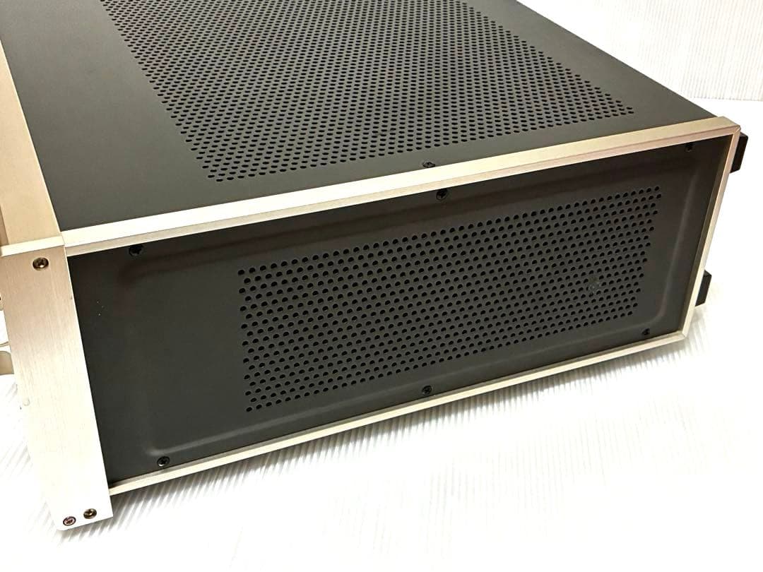 Accuphase/P-300L パワーアンプ