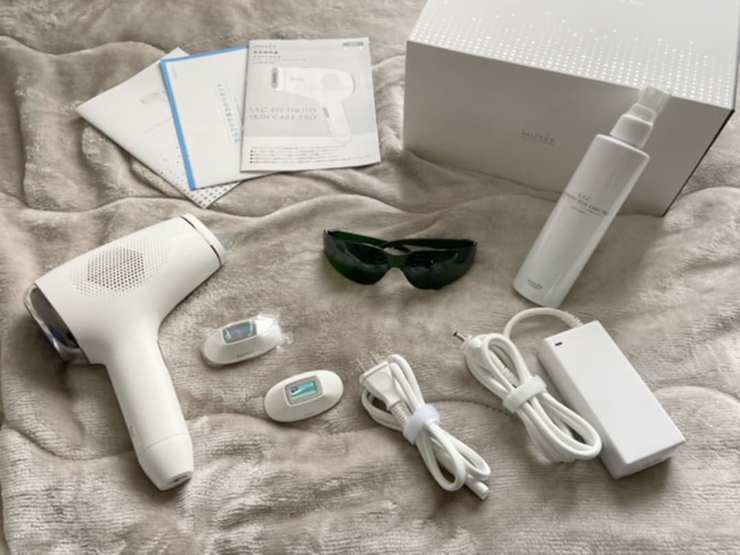 ミュゼ エピフォト スキンケアプロ 美容脱毛器(ローション付き)