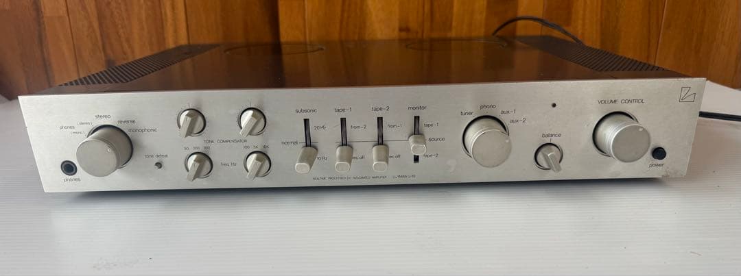 LUXMAN L-10 プリメインアンプ (a31)