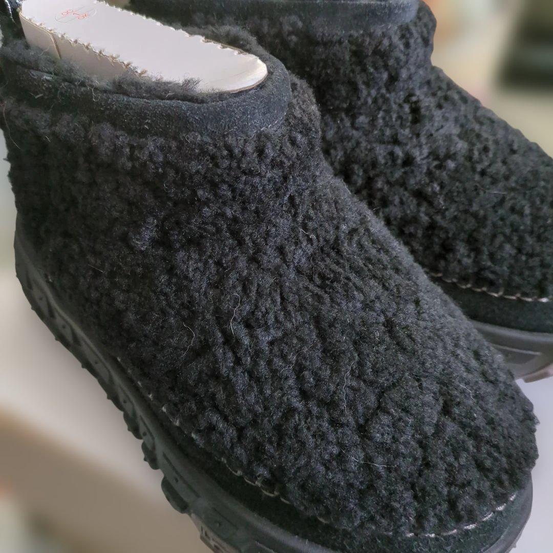 ぬるさま専用 UGG Venture Daze Ultra Mini Cozy