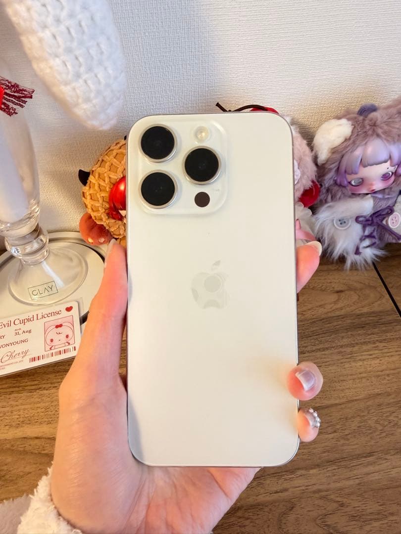 Apple iPhone 15Pro ホワイト 本体