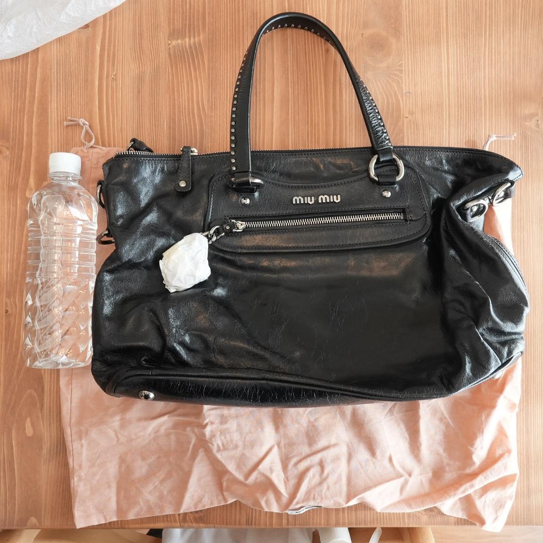 た*ん様 【新品未使用】miu miu 黒 レザー バッグ