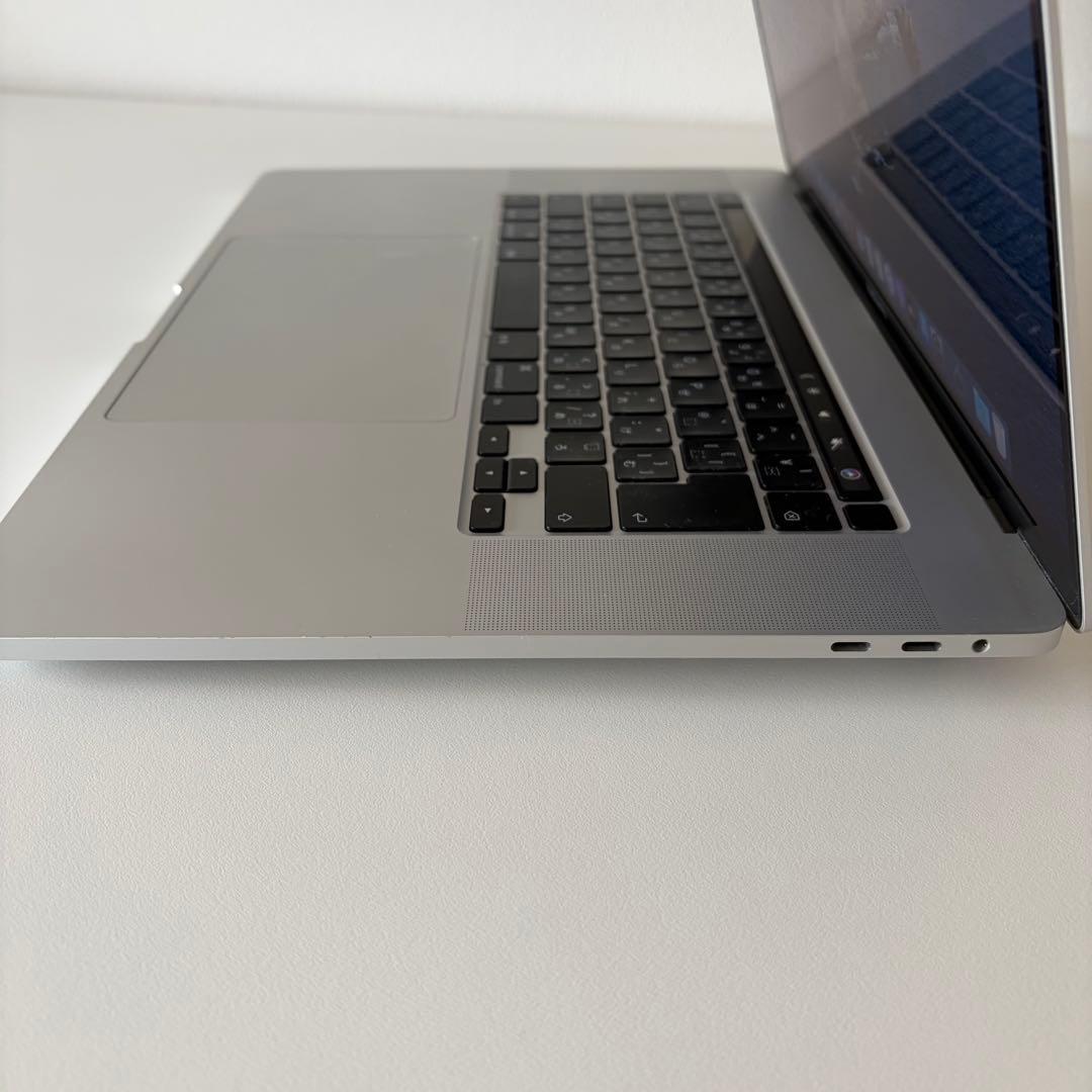 【美品】MacBook Pro 16インチ i7 512GB 16GB シルバー