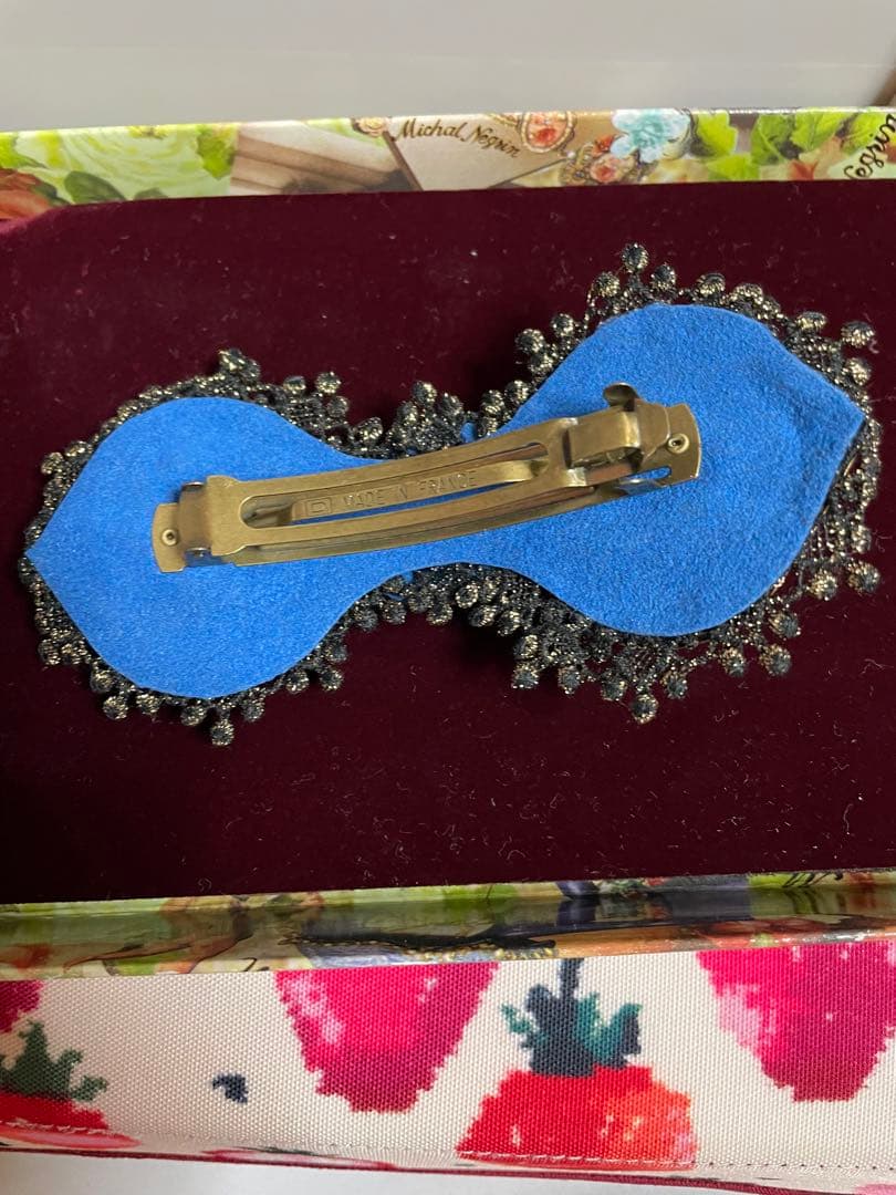 ミハエルネグリンのバレッタ