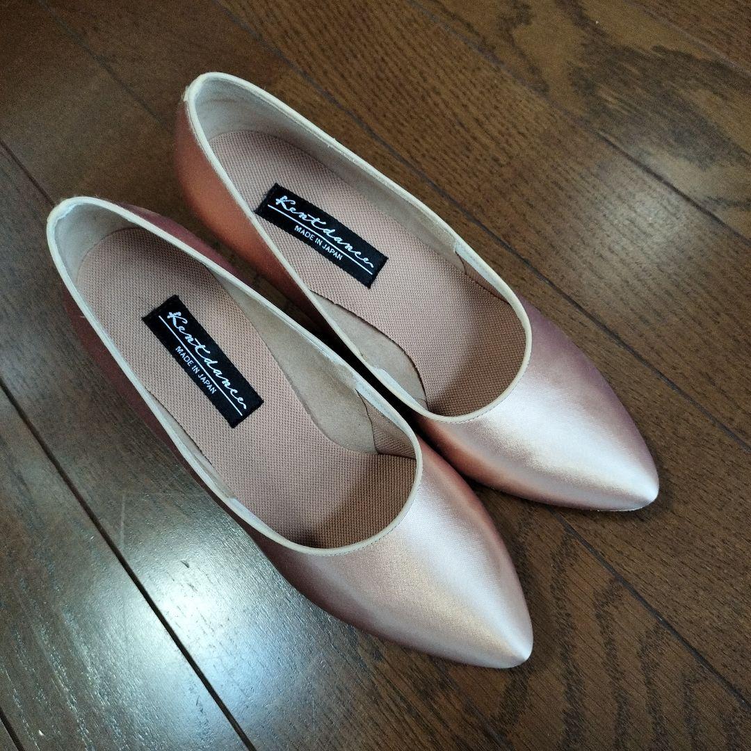 ケントダンス 　22.5R 箱、袋、ヒールキャップ付　 社交ダンスシューズ