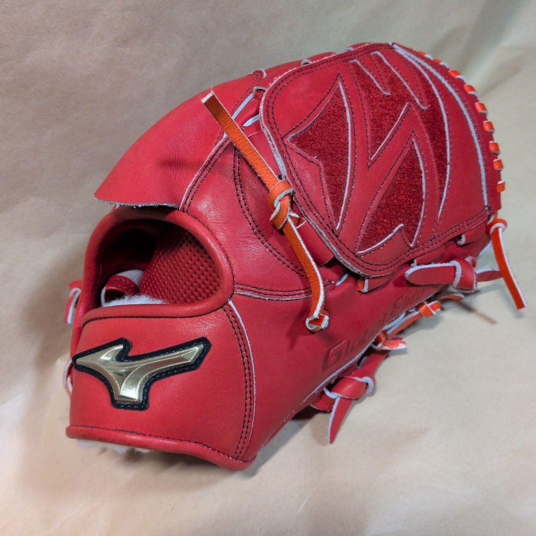 ミズノ:右投げ用:硬式用グラブ:投手用:サイズ11:色:ラディッシュ