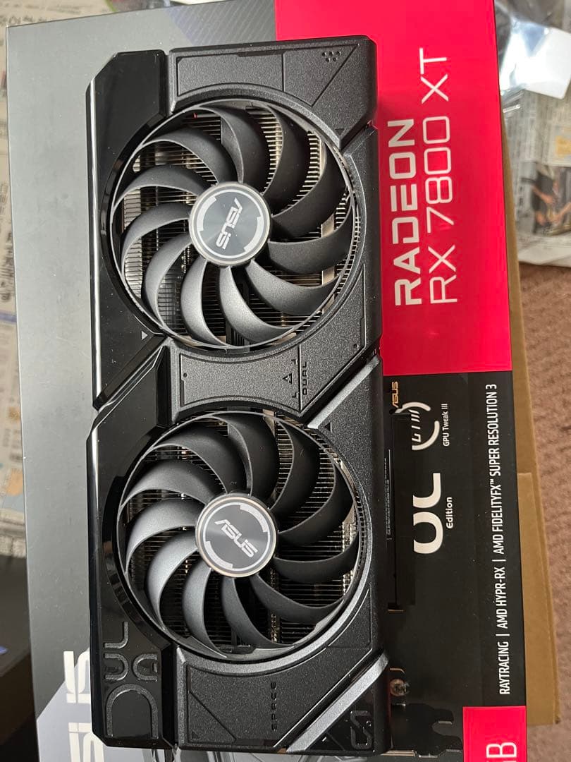 グラフィックボード・グラボ・ビデオカード ASUS Radeon RX 7800 XT 16GB