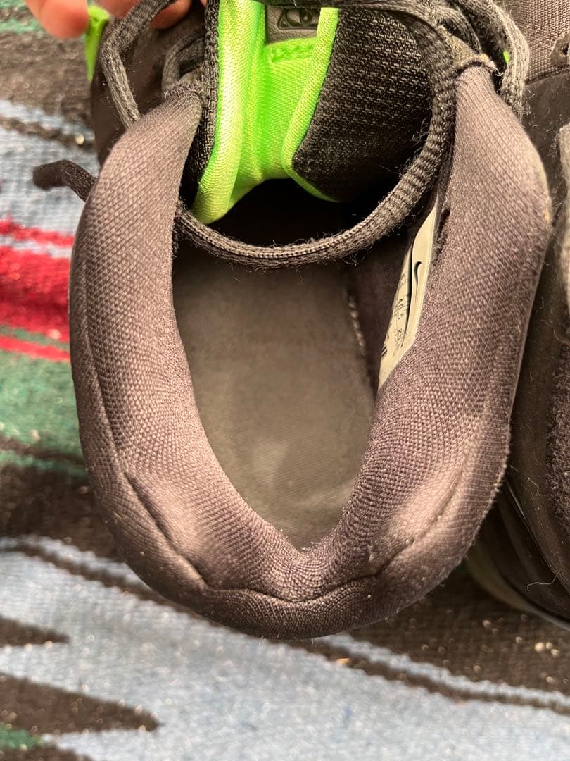 シューズ(男性用) NIKE Kyrie4 Halloween basketball shoes