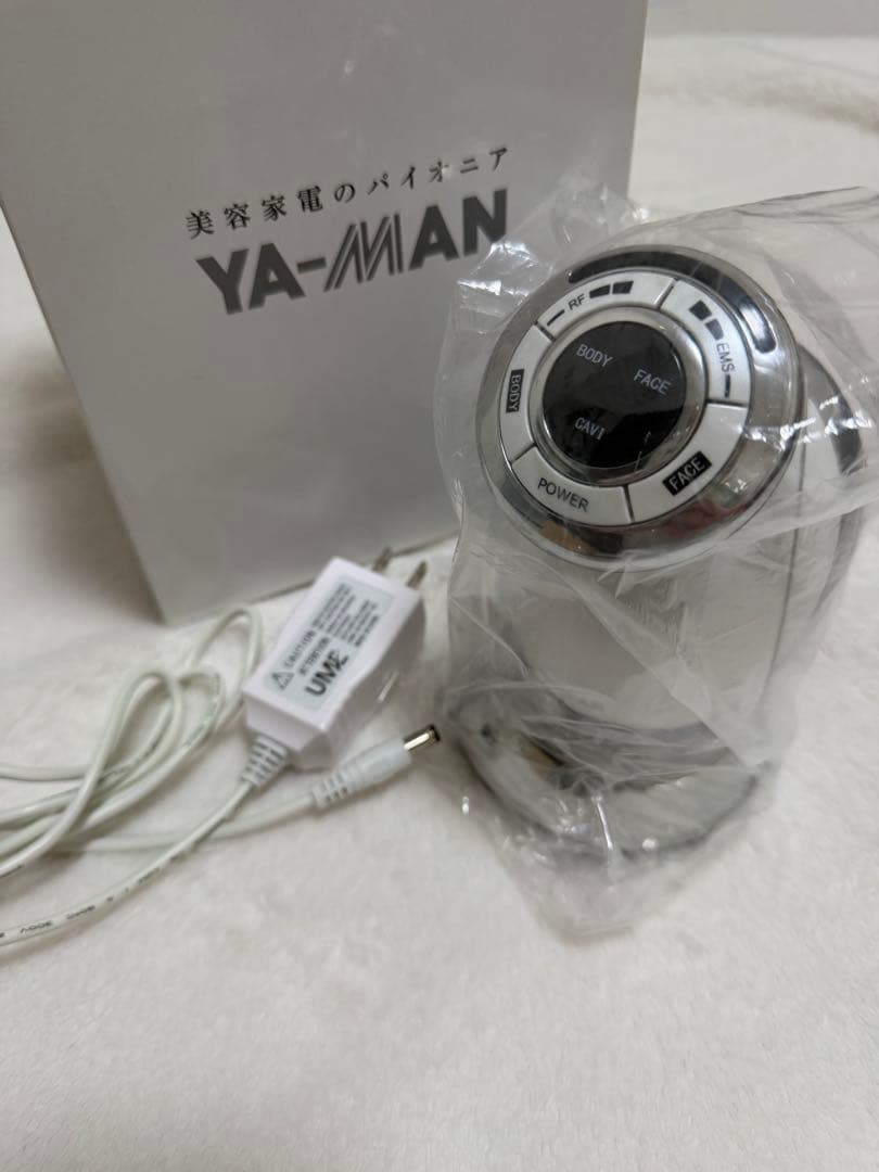 YA-MAN RF美顔器 HRF-17W ホワイト