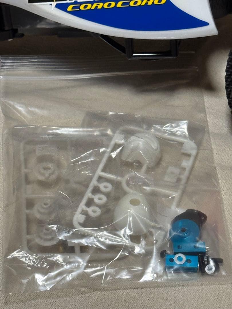 走行僅か必須OP多数装着！タミヤセイントドラゴン2021モーター付属、メカ無し車