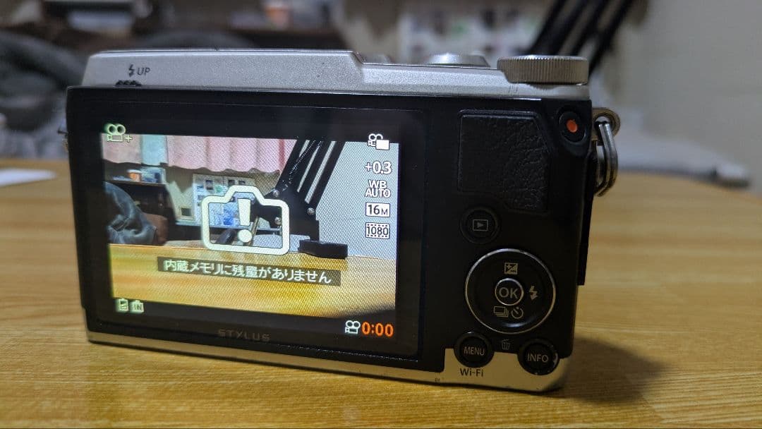 【中古】OLYMPUS STYLUS SH-1コンパクトデジタルカメラ