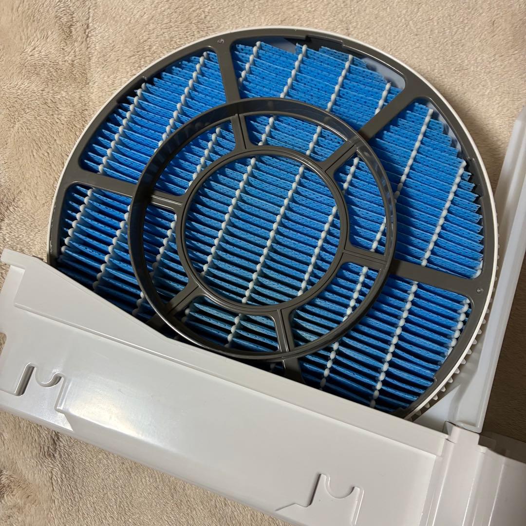 ☆ウーロン☆未使用に近い極美品　SHARP シャープ　KC-J50