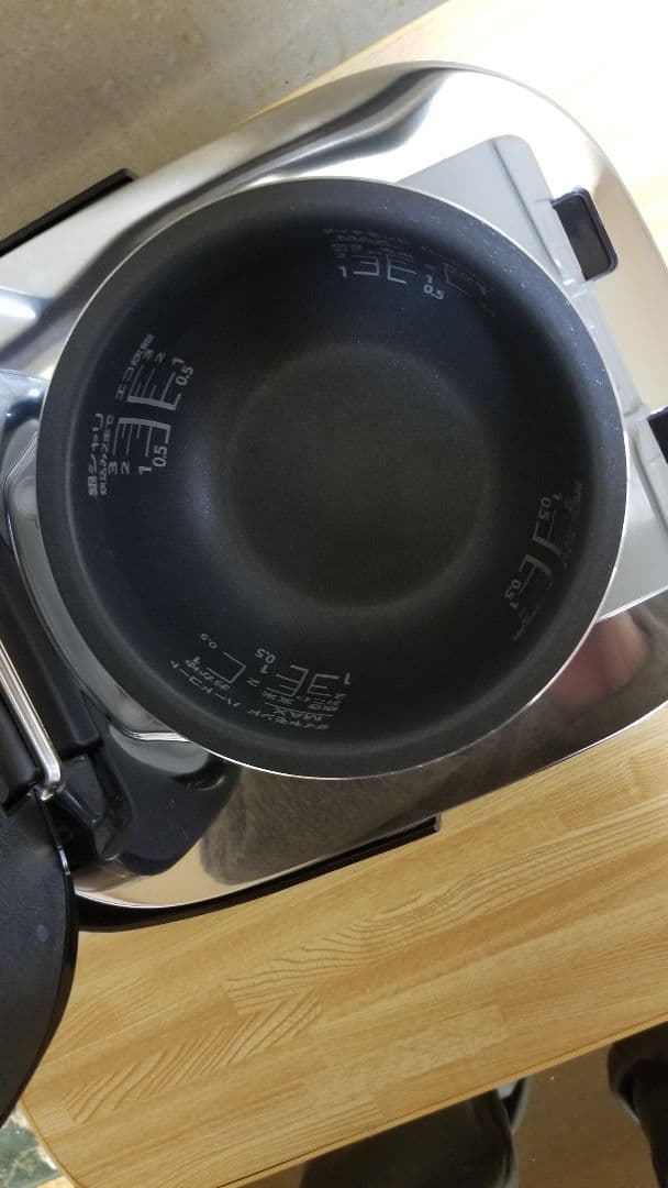 ☆2023年製☆美品☆パナソニック圧力IH炊飯器 バックライト液晶画面搭載