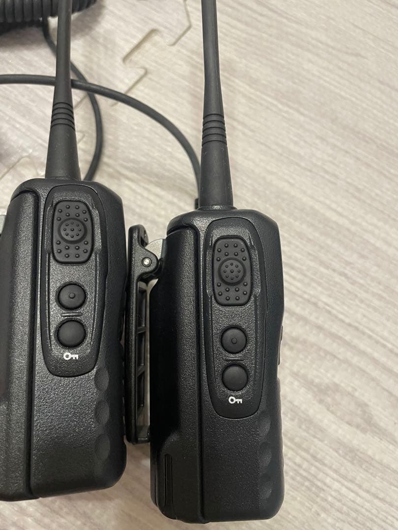 【STANDARD・マイク、充電器付2台セット】デジタル簡易無線機VXD450U