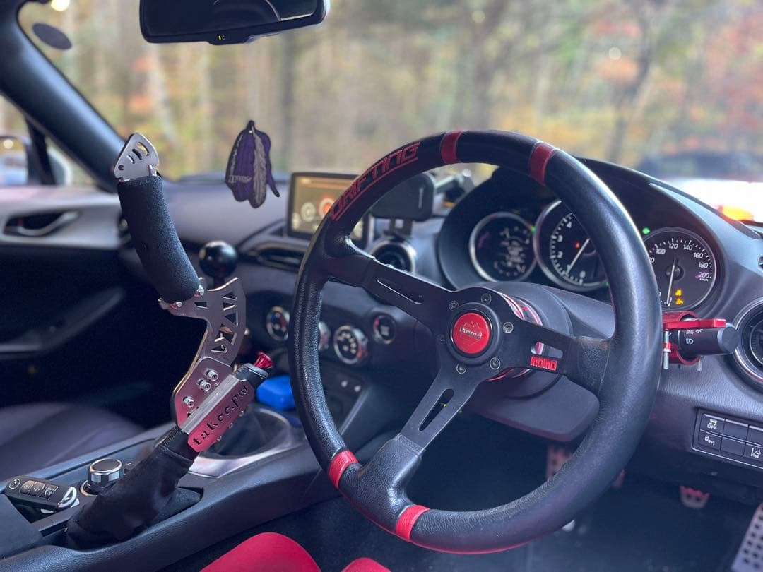 MOMO DRIFTING ステアリングホイール 赤　35π