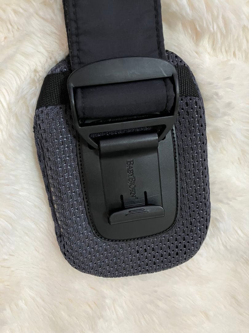 BABYBJÖRN 抱っこ紐 メッシュ グレー ハーモニー　ベビービョルン