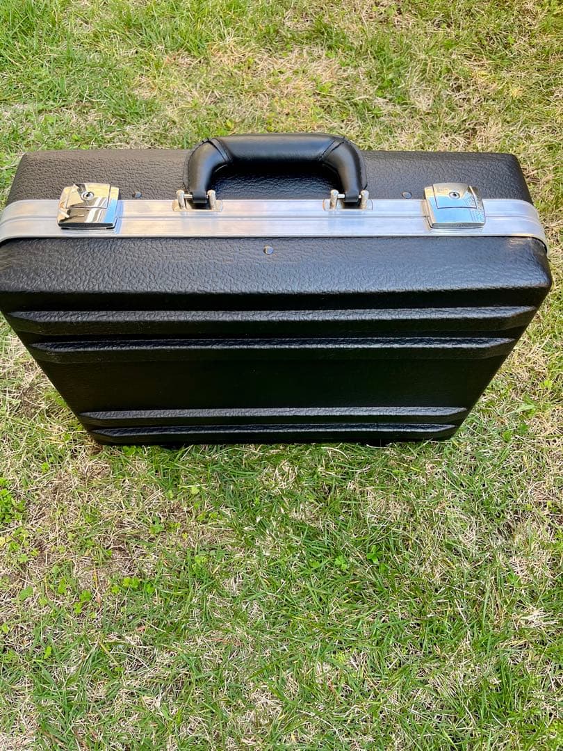 米軍放出未使用品 超希少品 医療機器整備用 100点以上 アタッシュケース付き